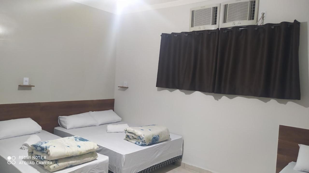 אפרסידה Pousada Quarto Com Ar, Wi Fi,Frigobar Perto Da Basilica מראה חיצוני תמונה